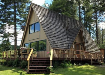 А-образный дом-шалаш: примеры и особенности строительства