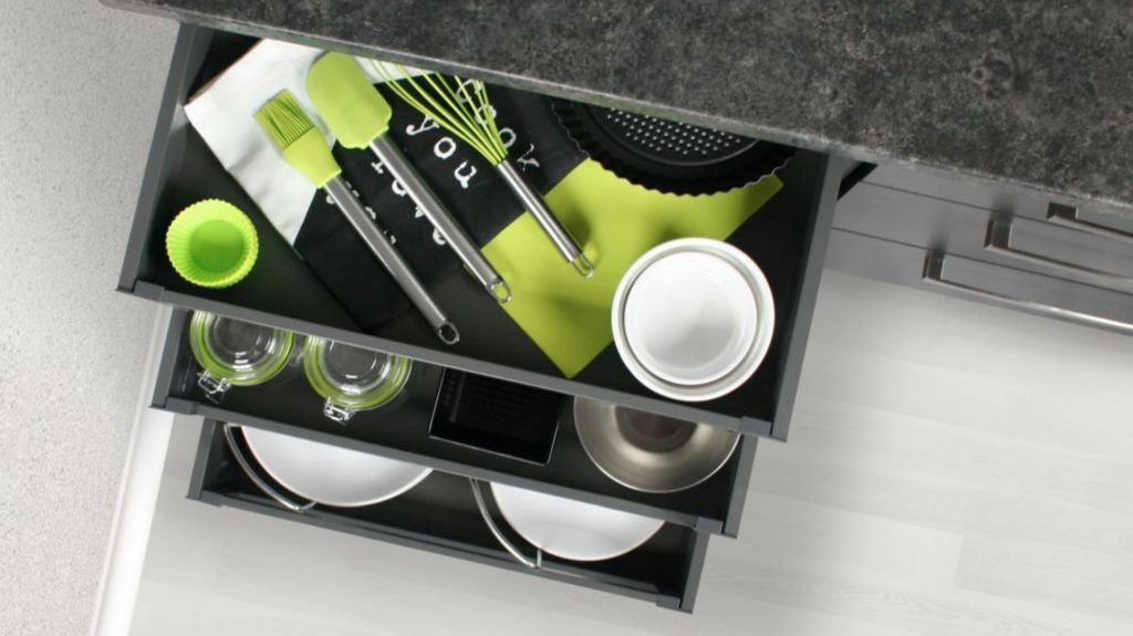 Современные кухонные ящики