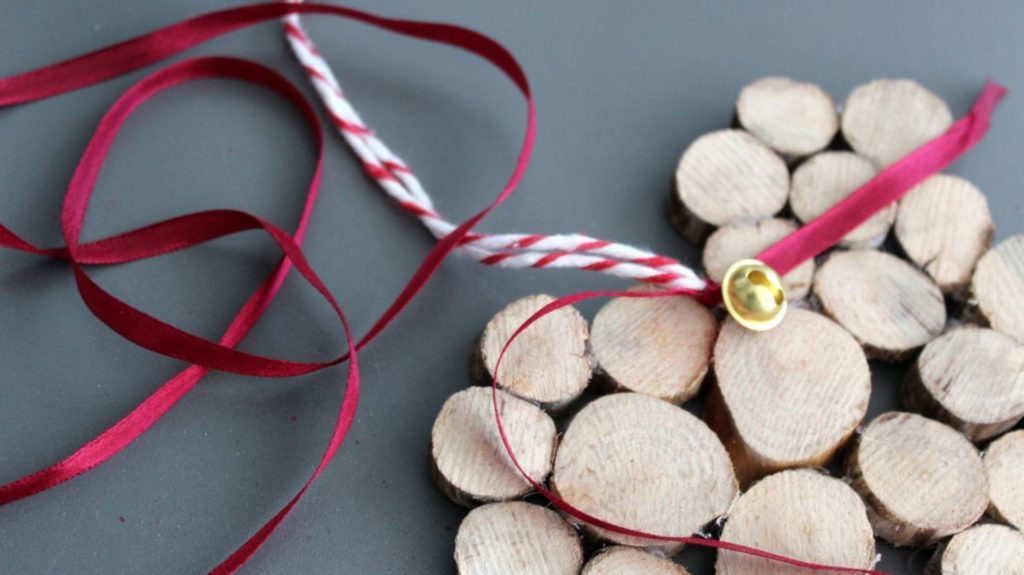 Новогоднее украшение - своими руками