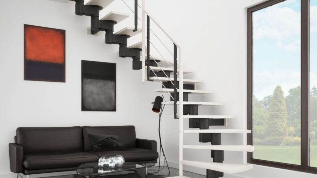 Внутренняя лестница - дешевые решения