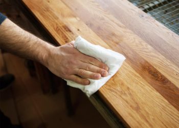 Правильный уход за мебелью продлит срок ее службы