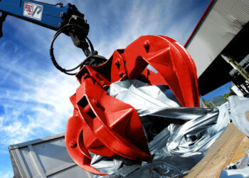 Прием металлолома: как правильно сдать старый металл