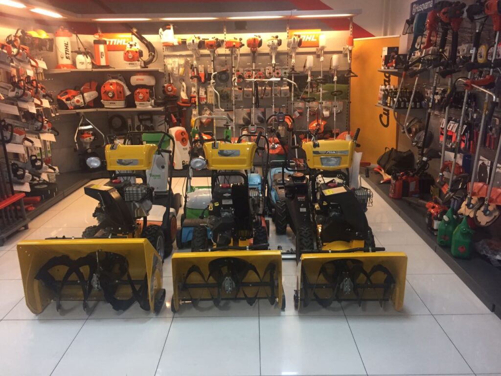 Магазины садового оборудования: выбор и покупка