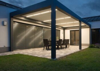 Пергола-навес в Кременчуге: создание уютного пространства на улице