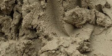 Цементно-песчаная смесь М250: Что это и как её использовать? Цементно-песчаная смесь М250: Что это и как её использовать?