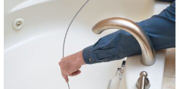 Что такое засор в ванной и как его предотвратить?